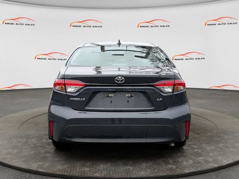 Used 2023 Toyota Corolla LE image 7