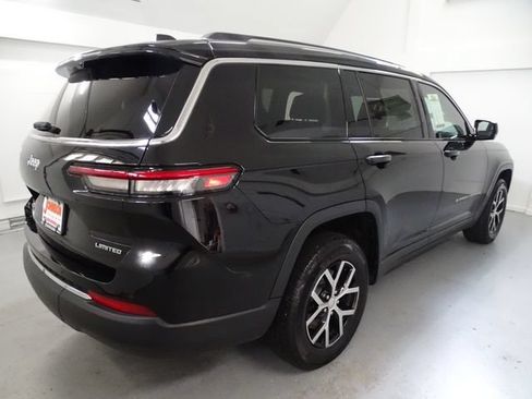 Certified 2023 Jeep Grand Cherokee L Limited w/ Luxury Tech Group II AWD/4WD image 24