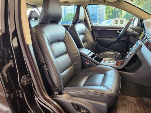 Used 2009 Volvo XC70 T6 image 16