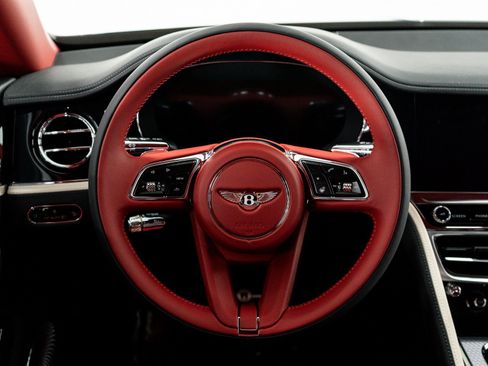 New 2025 Bentley Flying Spur Plug-In Hybrid image 31