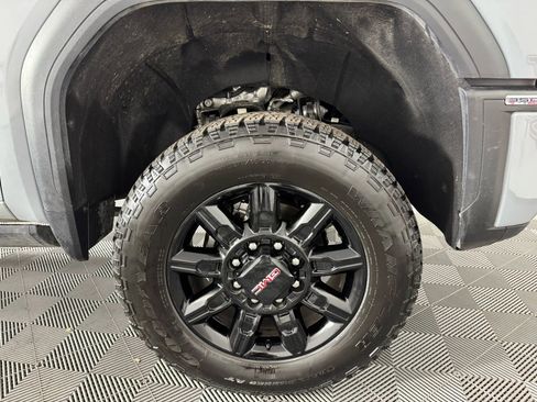 Used 2024 GMC Sierra 3500 AT4 w/ AT4 Premium Plus Package image 51