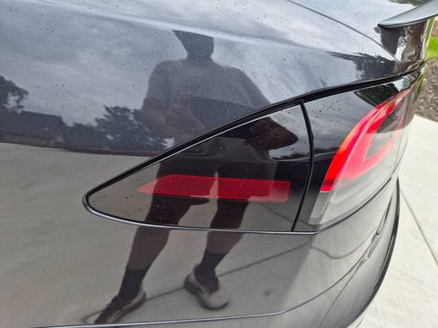 Used 2025 Tesla Model S Plaid AWD/4WD image 15