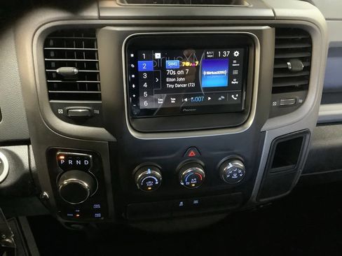 Used 2017 RAM 1500 Express AWD/4WD image 33