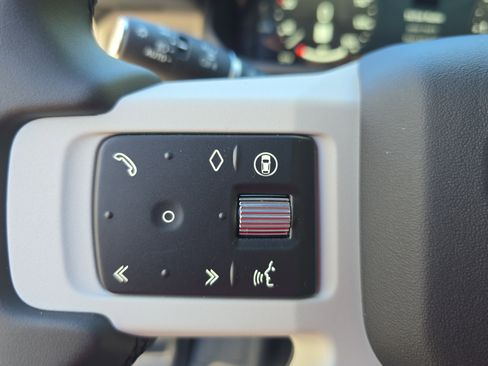 New 2026 Land Rover Defender 110 S image 16