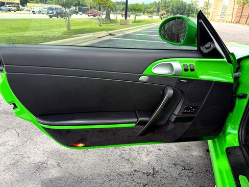 Used 2009 Porsche 911 Carrera 4 image 14