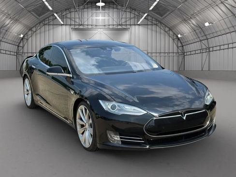 Used 2015 Tesla Model S 90D AWD/4WD image 1