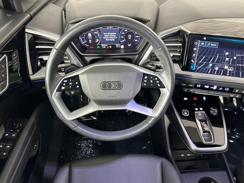 Used 2024 Audi Q4 e-tron Premium Plus image 13