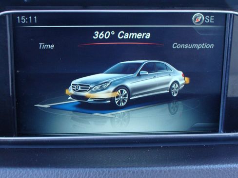 Used 2016 Mercedes-Benz E 350 Sedan image 20