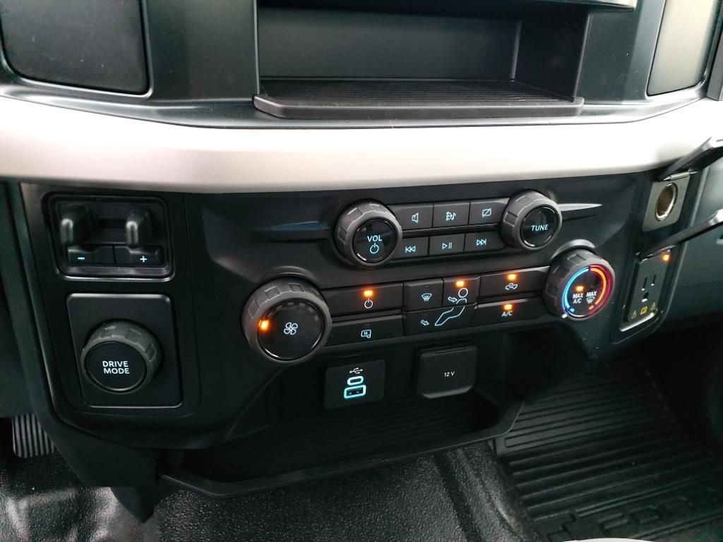 New 2024 Ford F550 Luxury RWD image 12