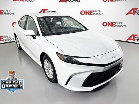 Used 2025 Toyota Camry LE FWD image 1