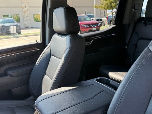 Used 2023 Chevrolet Silverado 1500 RST AWD/4WD image 15