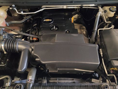 Used 2020 Chevrolet Colorado W/T w/ WT Convenience Package RWD image 30