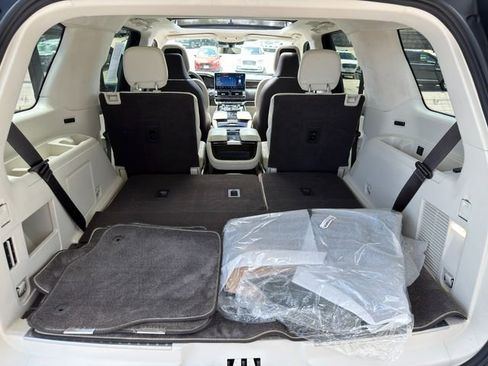Used 2023 Lincoln Navigator Black Label AWD/4WD image 51