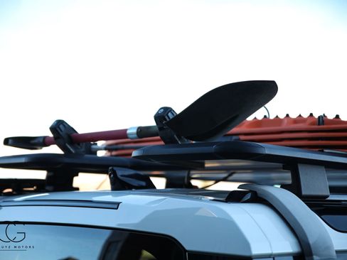 Used 2021 Land Rover Defender 110 SE image 20