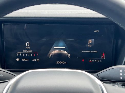 Used 2025 GMC Terrain Elevation image 17