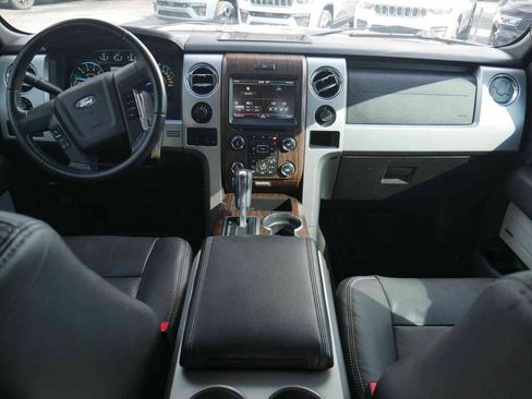 Used 2014 Ford F150 Lariat w/ Equipment Group 502A Luxury AWD/4WD image 4