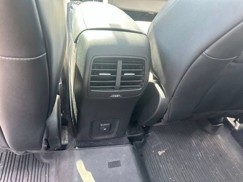 Used 2020 Ford Escape SEL AWD/4WD image 11