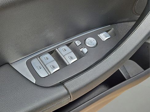 Used 2023 BMW X3 sDrive30i w/ Convenience Package image 24