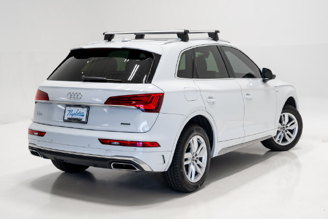 Used 2023 Audi Q5 2.0T Premium w/ Convenience Package AWD/4WD image 30