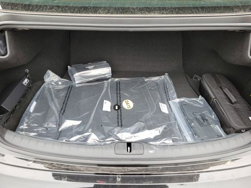 Used 2025 Genesis G80 2.5T Sport Prestige image 29