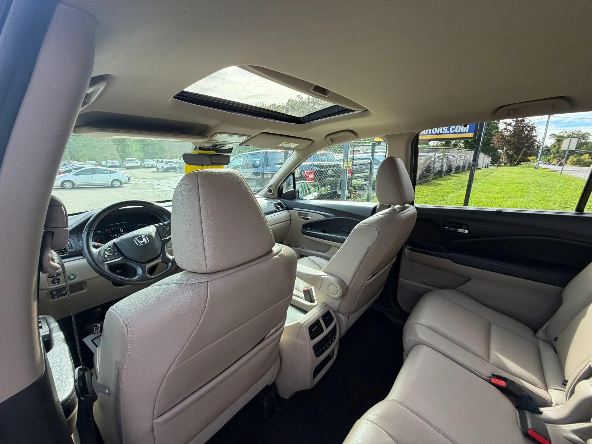 Used 2019 Honda Pilot EX-L image 19