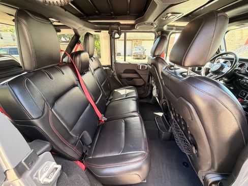 Used 2020 Jeep Wrangler Unlimited Rubicon w/ Quick Order Package 28Y Recon AWD/4WD image 20