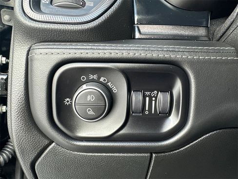 Used 2025 RAM 2500 Rebel w/ Rebel Level 2 Equipment Group image 34