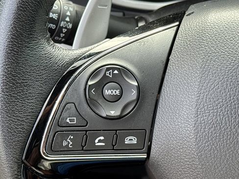 Used 2023 Mitsubishi Eclipse Cross SEL AWD/4WD image 24