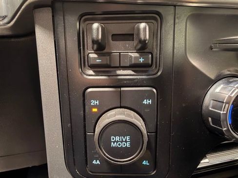 Used 2023 Ford F150 Lariat w/ Equipment Group 502A High AWD/4WD image 35