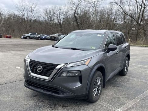 Used 2021 Nissan Rogue S image 4