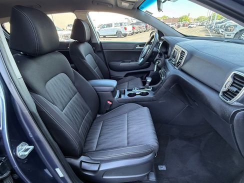 Used 2019 Kia Sportage LX AWD/4WD image 17