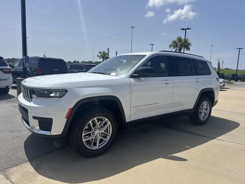 New 2026 Jeep Grand Cherokee L Laredo AWD/4WD image 3