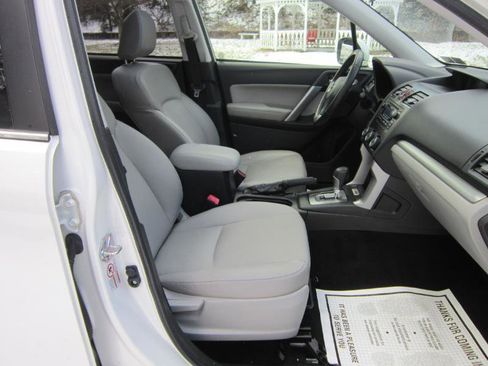 Used 2014 Subaru Forester 2.5i Limited image 12