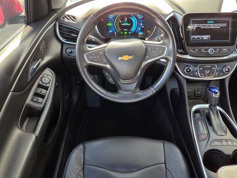 Used 2018 Chevrolet Volt Premier w/ Driver Confidence Package image 11