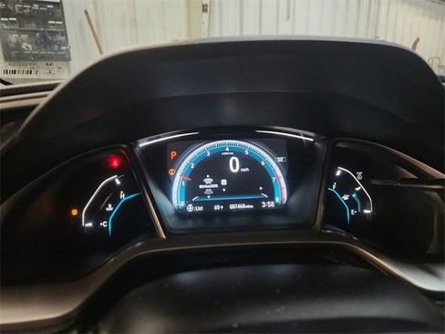 Used 2018 Honda Civic EX image 10