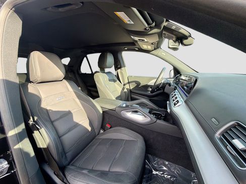 Used 2025 Mercedes-Benz GLE 53 AMG 4MATIC image 16