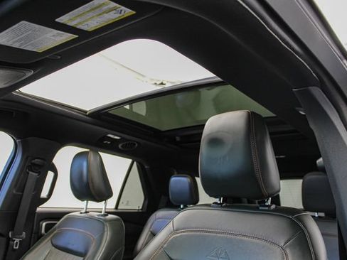 Used 2023 Ford Explorer Timberline AWD/4WD image 16