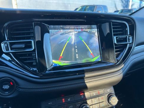 Used 2021 Dodge Durango SXT image 19