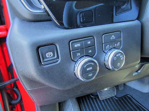 New 2026 GMC Sierra 1500 SLE w/ X31 Off-Road Package image 21