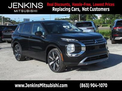 New 2025 Mitsubishi Outlander SE