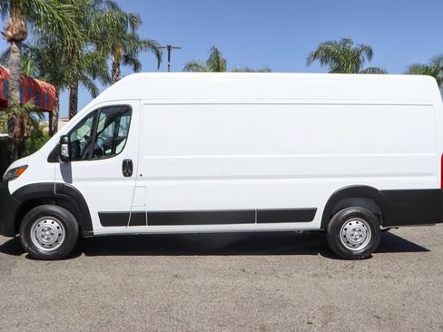 Used 2023 RAM ProMaster 3500 FWD image 5
