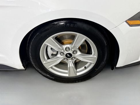 Used 2021 Ford Mustang Coupe image 30