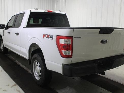 Used 2022 Ford F150 XL w/ Trailer Tow Package image 4
