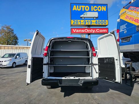 Used 2019 Chevrolet Express 2500 image 13