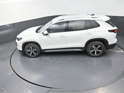 New 2026 Volkswagen Tiguan SE AWD/4WD image 15