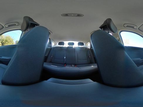 Used 2025 Kia K4 FWD image 37