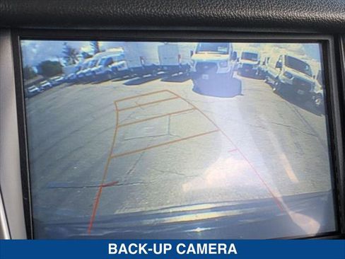 Used 2019 GMC Yukon XL SLT AWD/4WD image 18