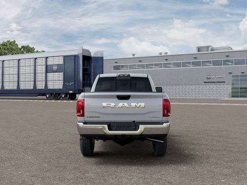 New 2026 RAM 2500 Laramie AWD/4WD image 8