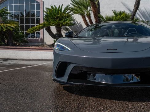 New 2026 McLaren GTS image 6