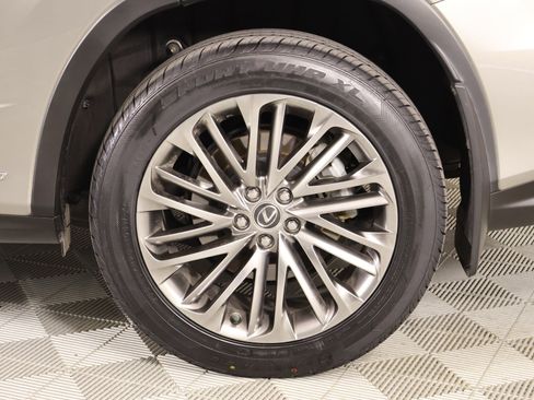 Used 2022 Lexus RX 450h AWD w/ Luxury Package image 20